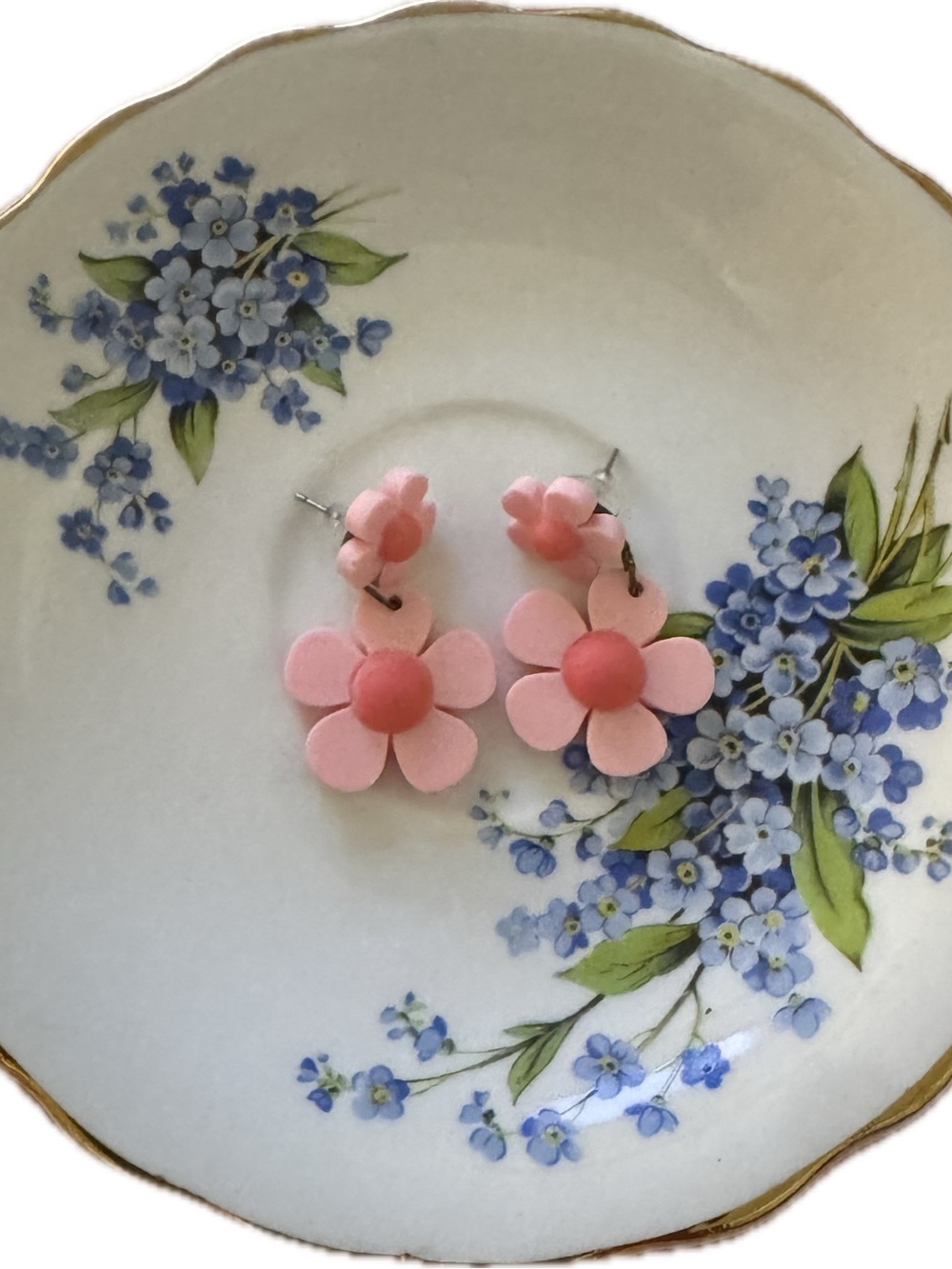 Pink Daisy Earrings